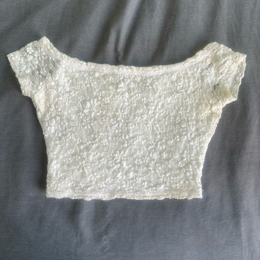 Hollister White Textured Crop Blouse xs with stretch